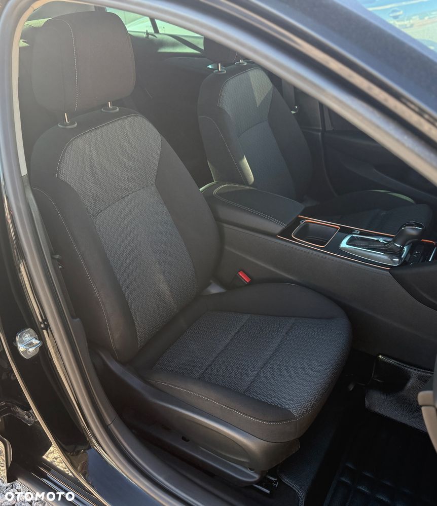 Opel Insignia 1.6 Automatik Innovation - 15