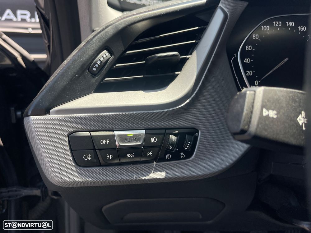BMW 116 d Line Luxury - 13