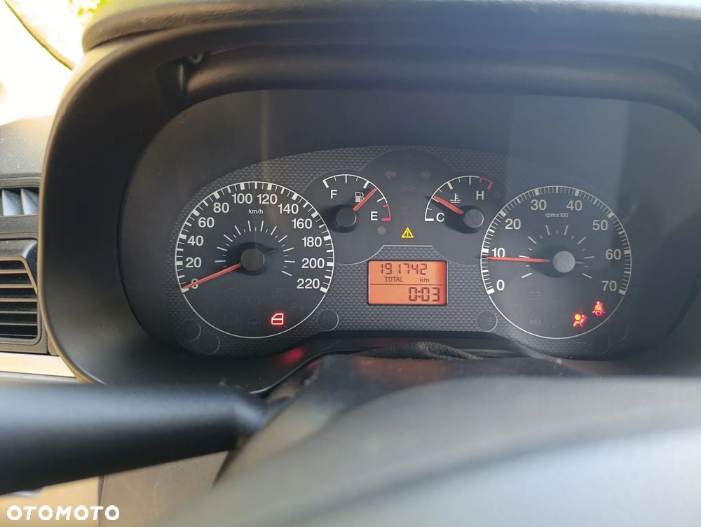 Fiat Punto 1.2 8V Classic - 3