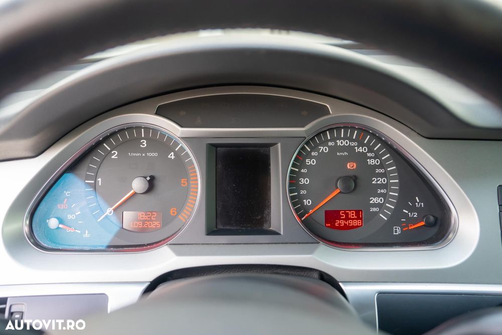 Audi A6 - 12