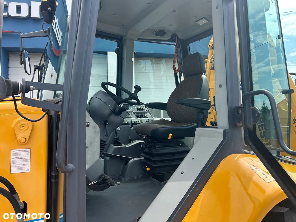 JCB 3CX HSW Dresta - 12