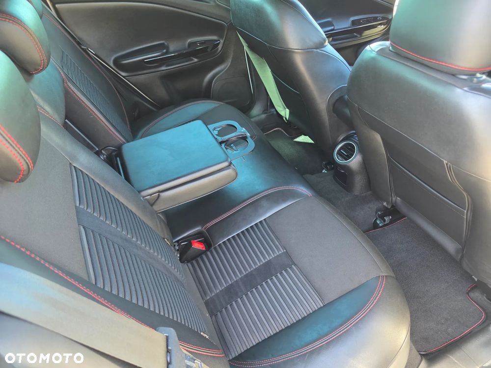 Alfa Romeo Giulietta 1.4 TB 16V Multiair Turismo - 9