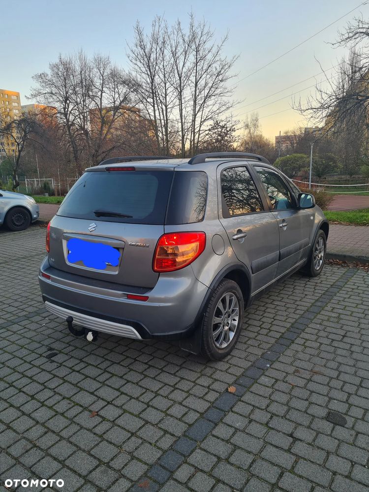 Suzuki SX4 1.6 GS / Premium - 1