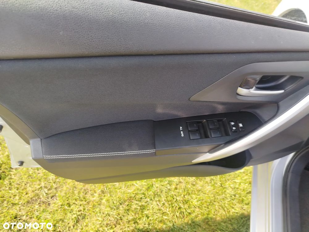 Toyota Auris - 25