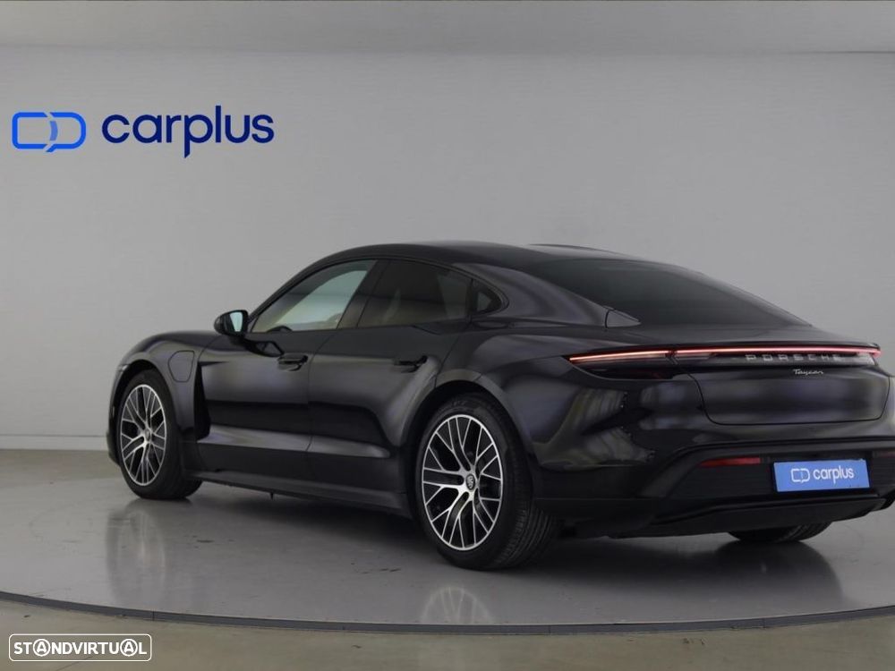 Porsche Taycan — fotografia 5