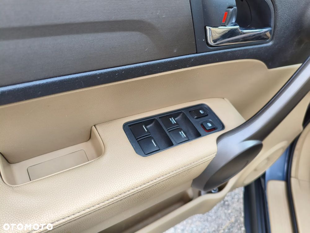Honda CR-V 2.0i Executive - 22