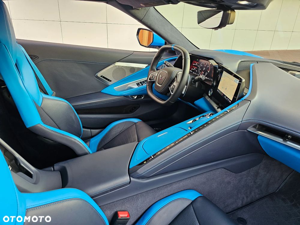 Chevrolet Corvette Stingray Cabriolet 3LT 6.2 V8 Automatik - 22