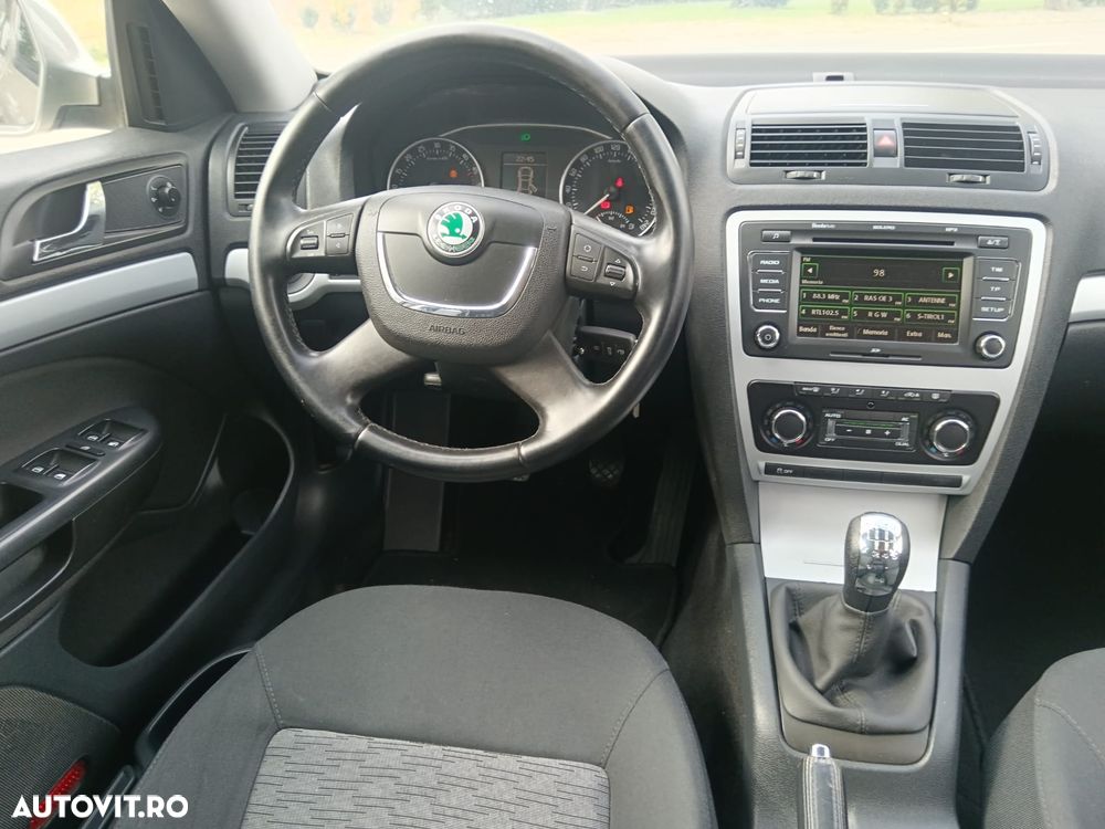 Skoda Octavia 2.0 TDI DPF Ambition - 13