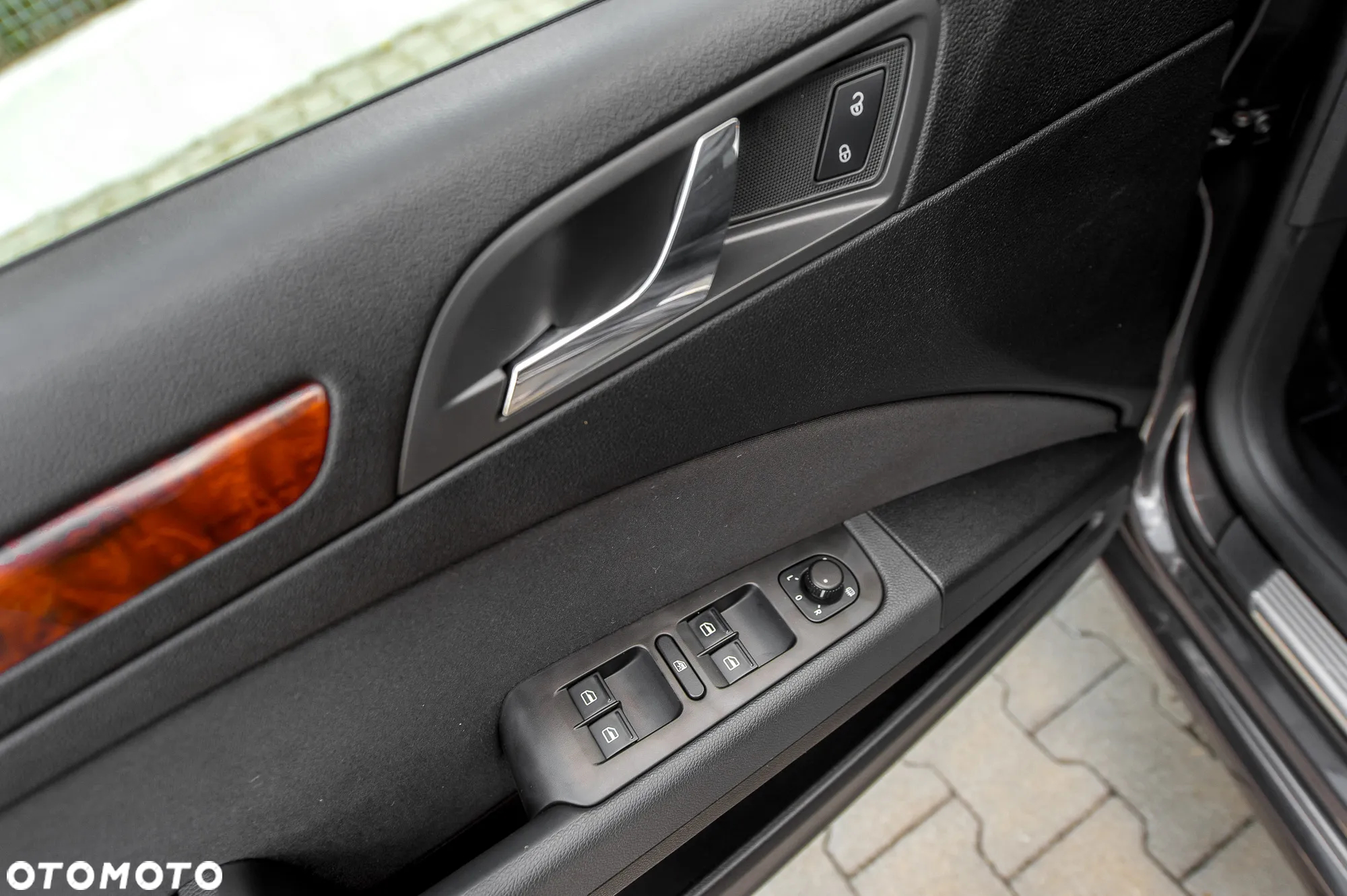 Skoda Superb 1.8 TSI DSG Exclusive - 26