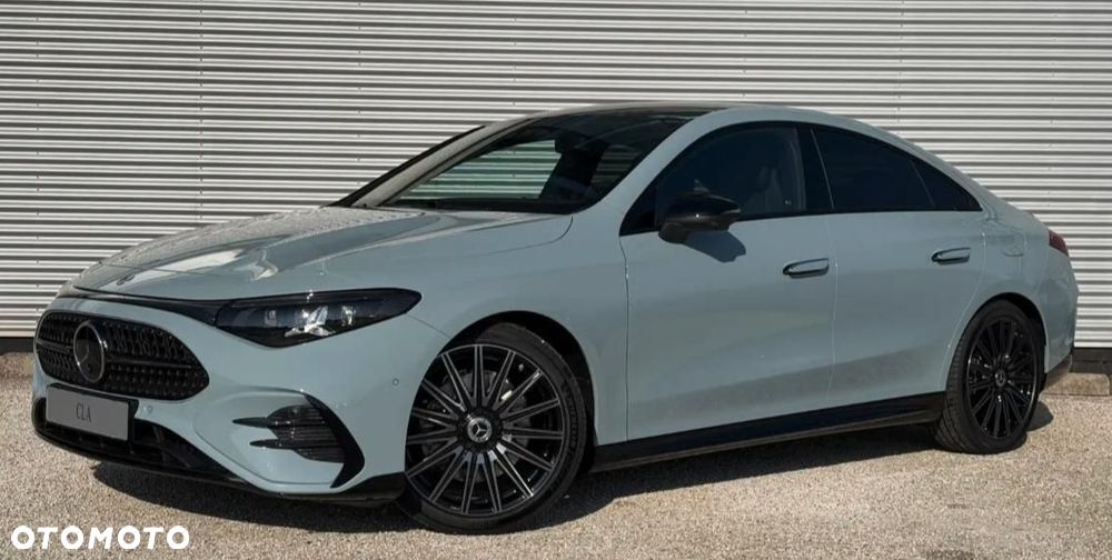 Mercedes-Benz CLA - 2