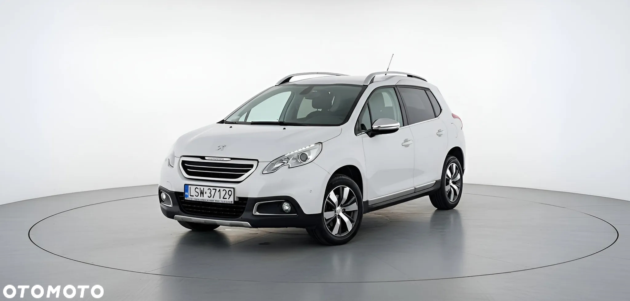 Peugeot 2008 1.2 Pure Tech Allure S&S - 4