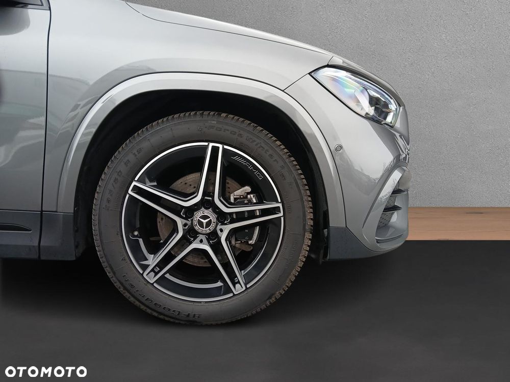 Mercedes-Benz GLA 200 AMG Line - 15