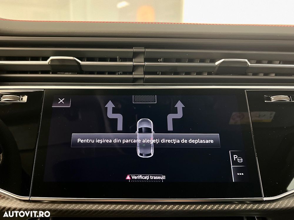 Audi Q8 - 33
