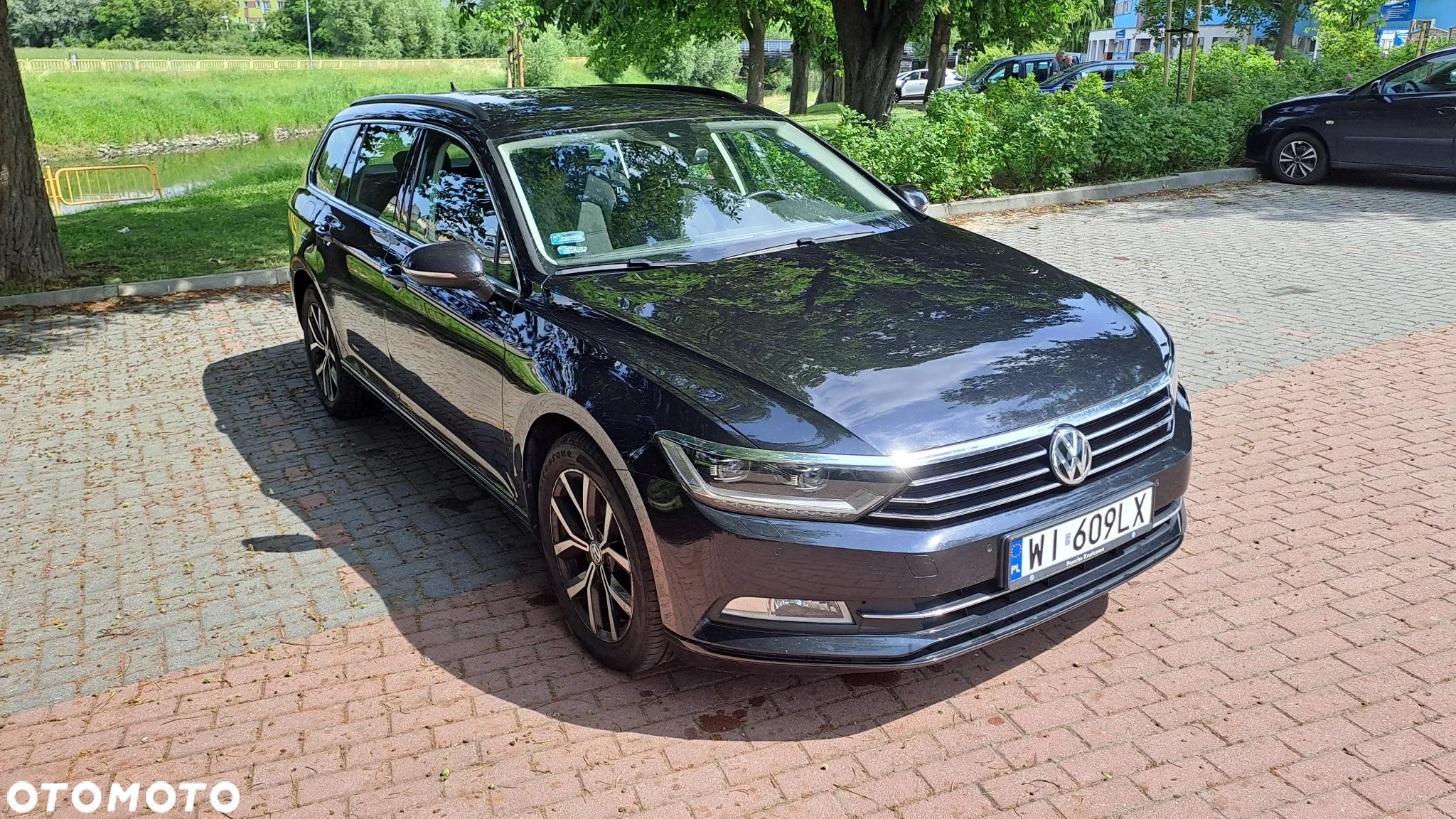 Volkswagen Passat 2.0 TDI SCR Comfortline - 4