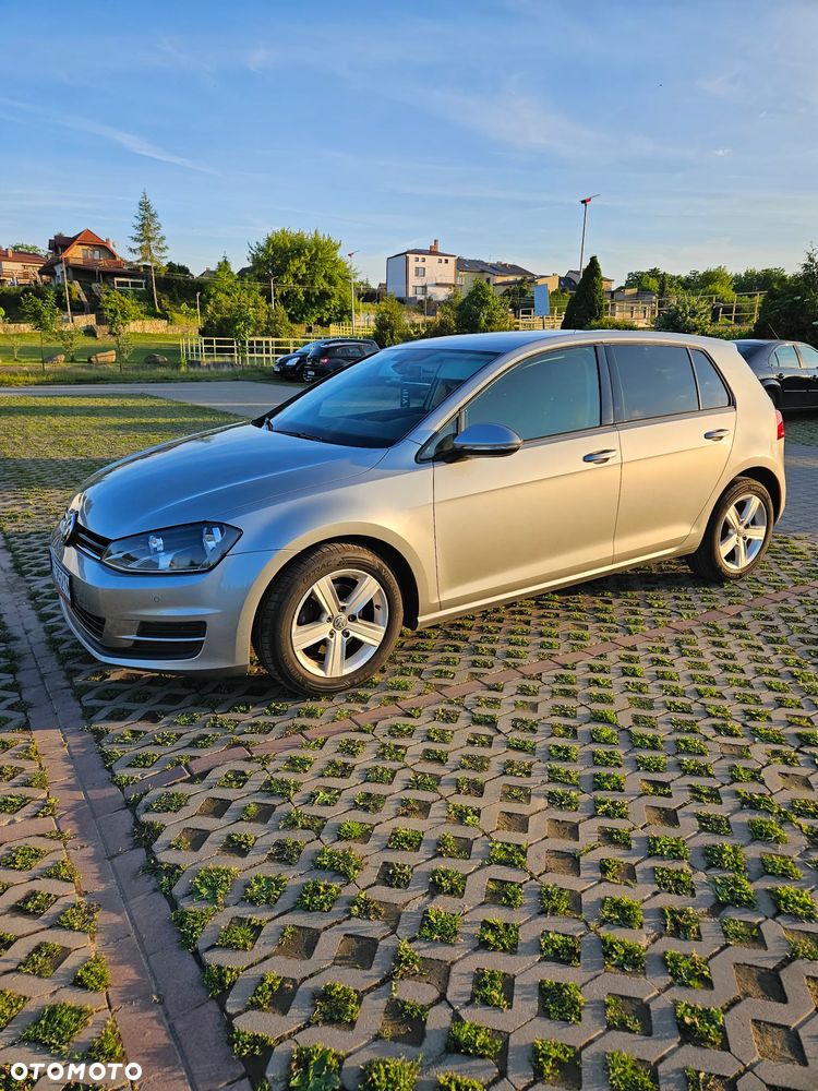 Volkswagen Golf 1.2 TSI BMT Trendline Perfectline - 1