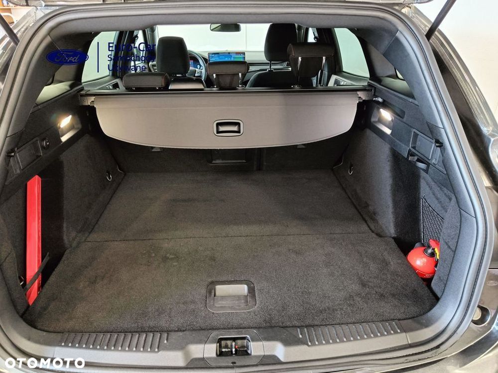 Ford Focus 1.0 EcoBoost mHEV ST-Line X - 8