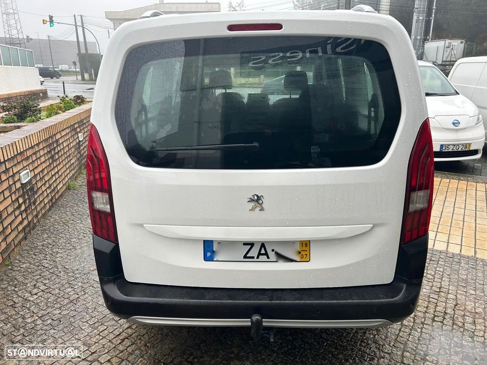 Peugeot Rifter 1.5 BlueHDi Longa Allure Pack 7L - 26