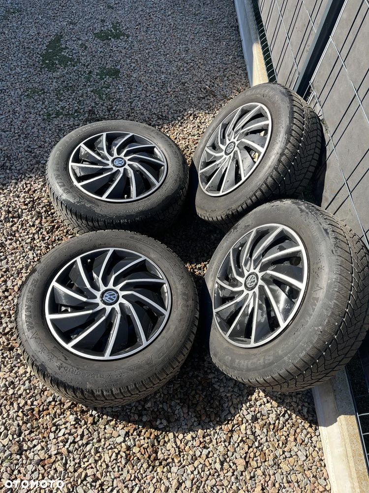 Volkswagen Passat - 22