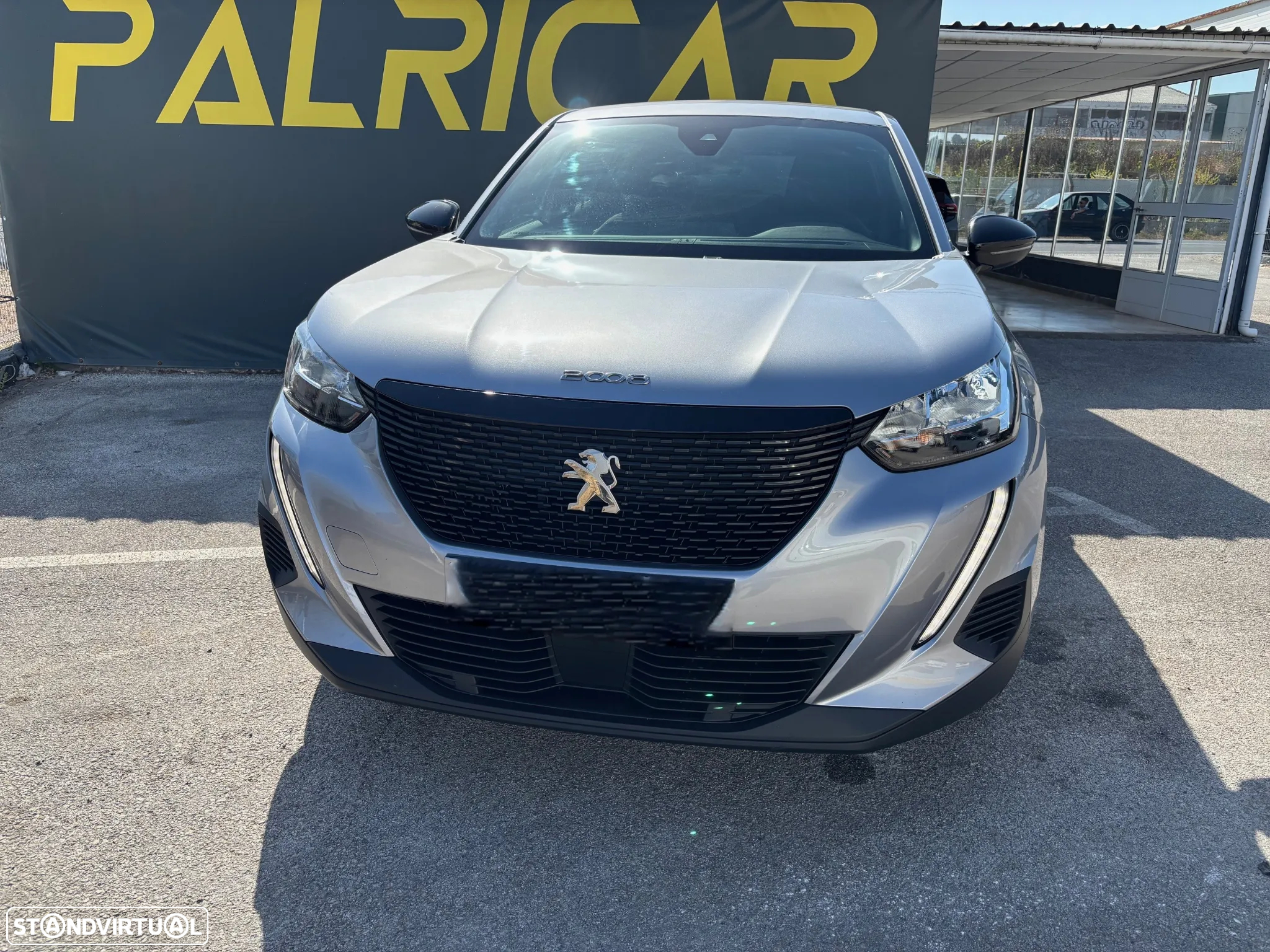 Peugeot 2008 1.2 PureTech Active Pack - 2
