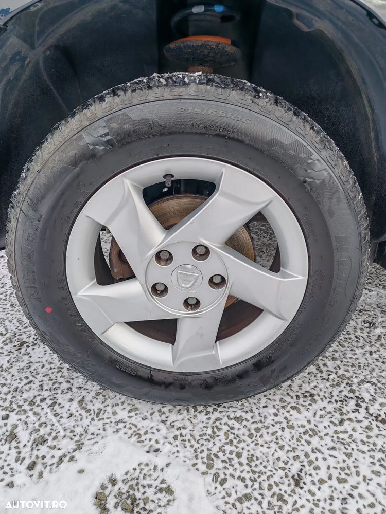 Dacia Duster 1.6 16V 4x2 Prestige - 7