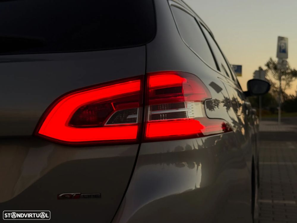 Peugeot 308 1.2 PureTech GT Line EAT8 - 14