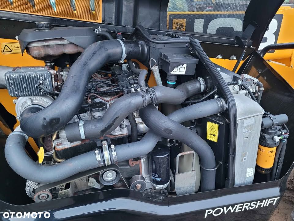 JCB 531 - 70 agri super 40km/h 6 biegów, ROK 2013 - 9