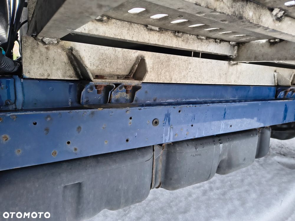 Mercedes-Benz Sprinter - 18