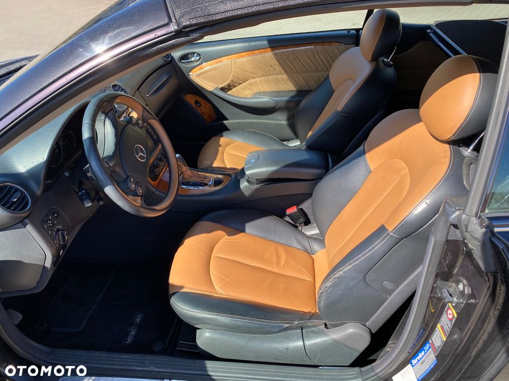 Mercedes-Benz CLK - 4