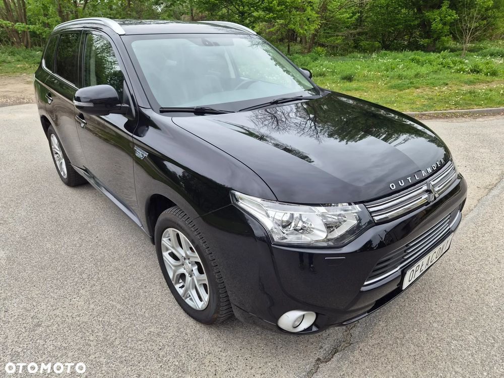 Mitsubishi Outlander - 19