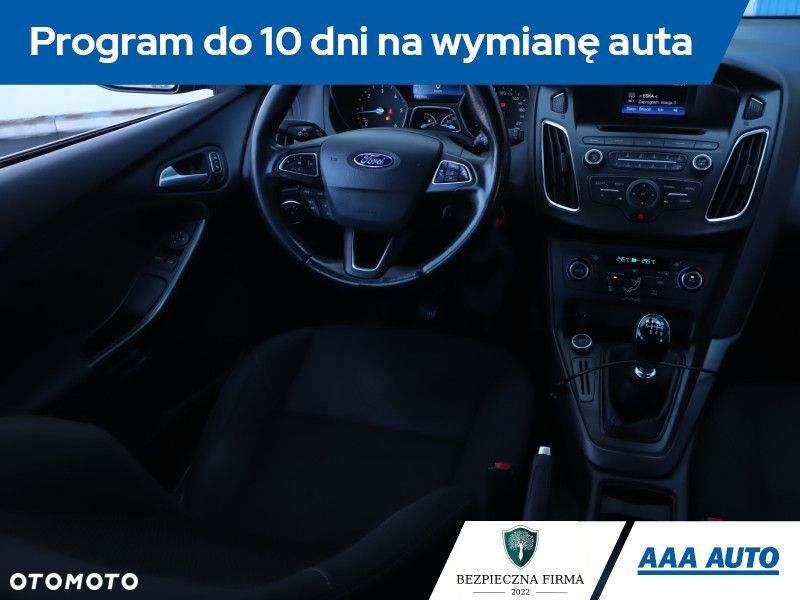Ford Focus SW - 9