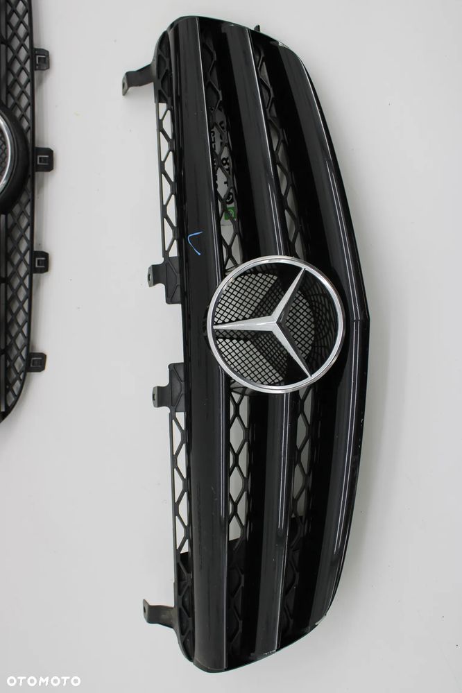 Mercedes Sprinter Grill Atrapa - 3
