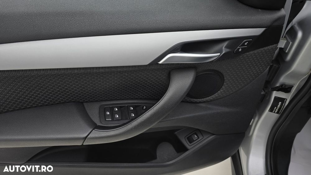 BMW X1 xDrive20d AT - 11