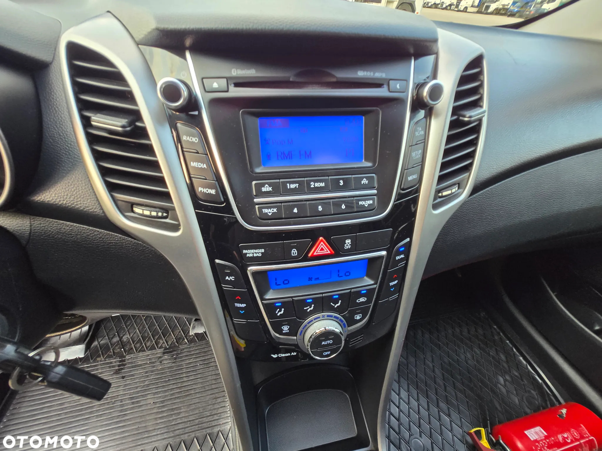 Hyundai i30 1.6 D Comfort - 12