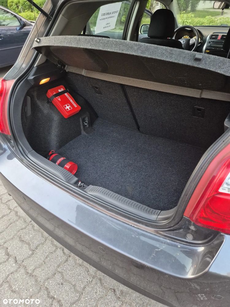 Toyota Auris 1.33 VVT-i Life Comfort - 10