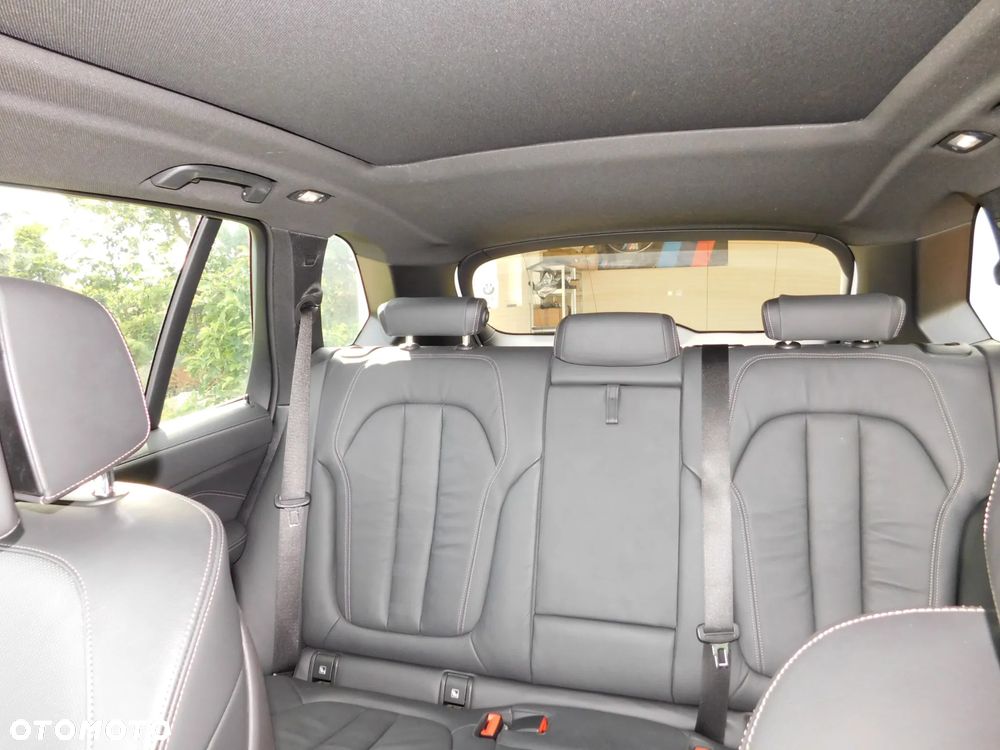 BMW X5 xDrive25d - 27