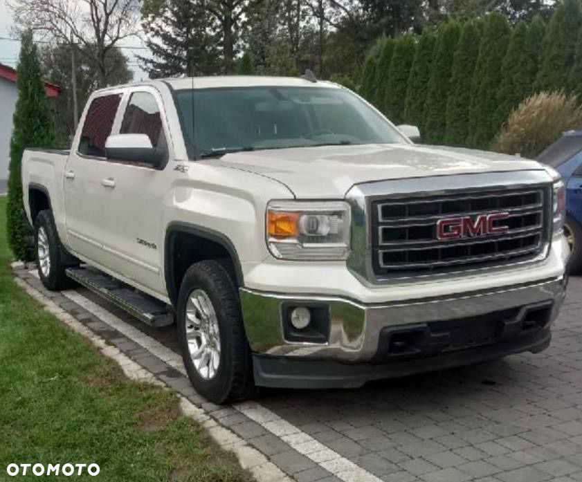 GMC Sierra