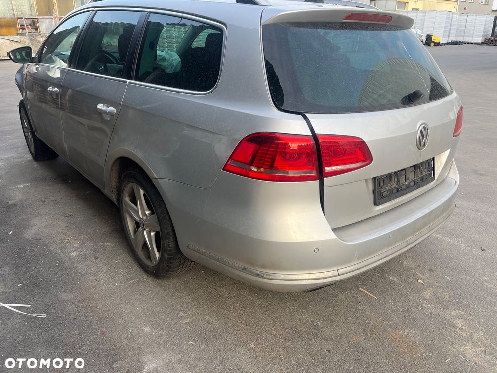 Volkswagen Passat 2.0 TDI DPF Comfortline DSG - 7