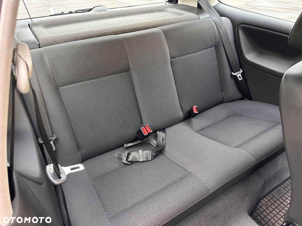 Volkswagen Polo - 24