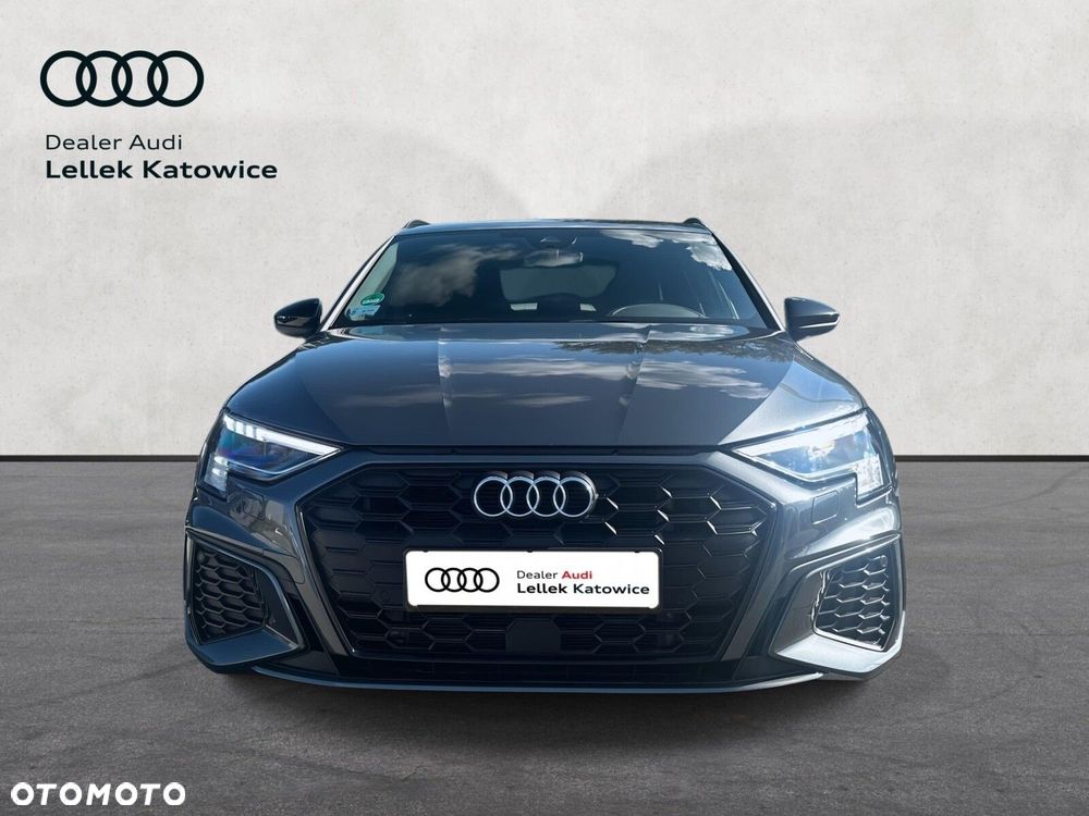 Audi A3 Sportback - 3