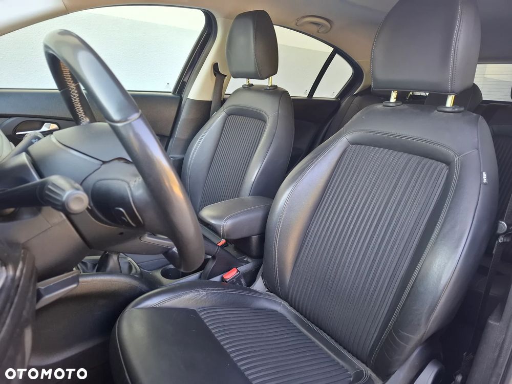 Fiat Tipo 1.4 T-Jet S-Design - 12