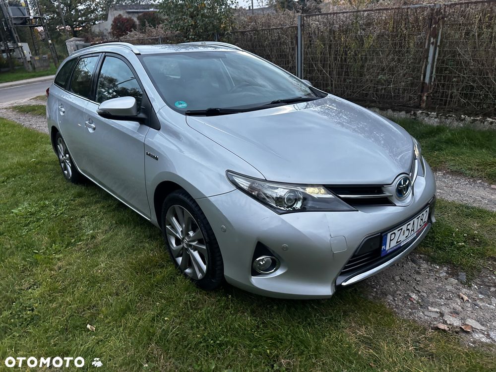 Toyota Auris 1.8 HSD Luna - 8