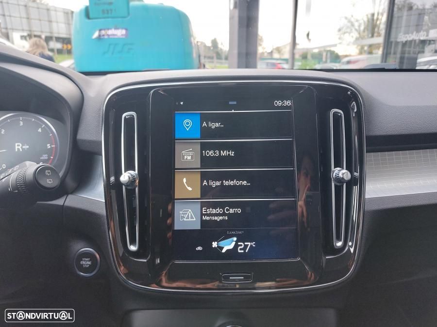 Volvo XC 40 2.0 D3 Momentum - 24