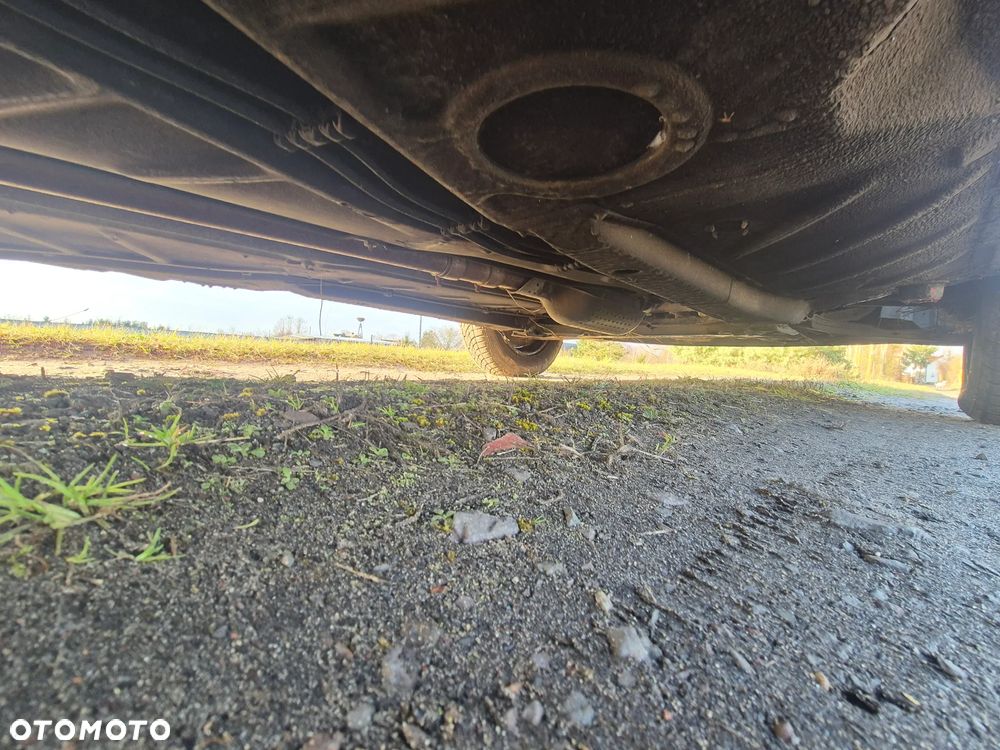 Volkswagen Golf 1.3 CL - 12