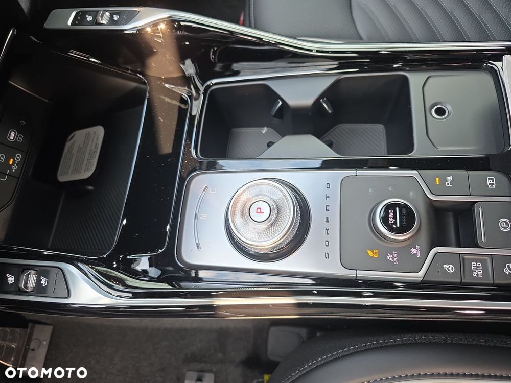 Kia Sorento - 16