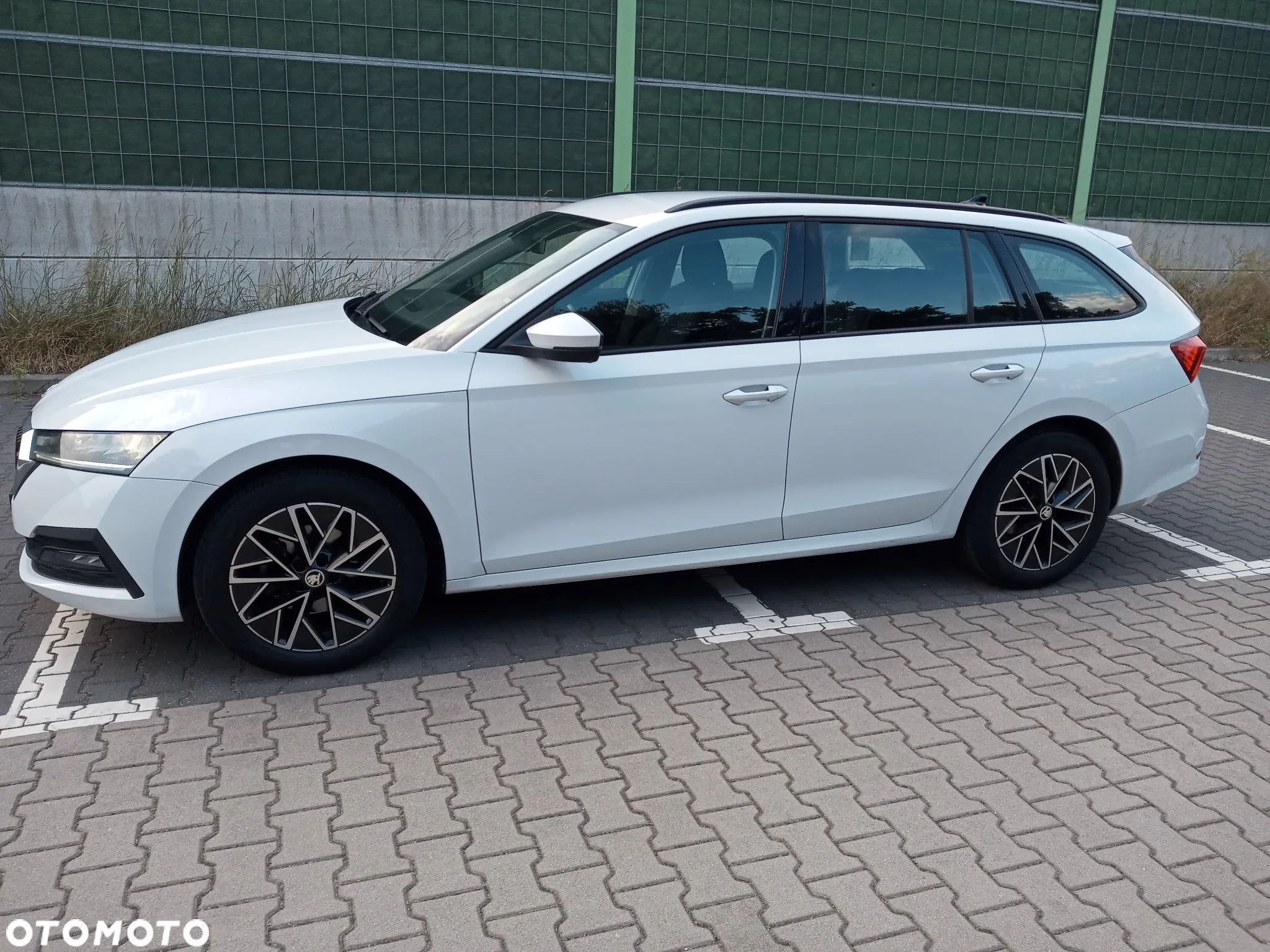Skoda Octavia 1.5 TSI ACT Ambition - 9