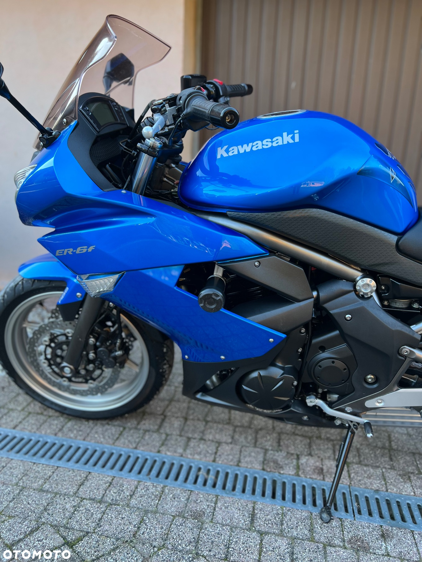Kawasaki ER - 14