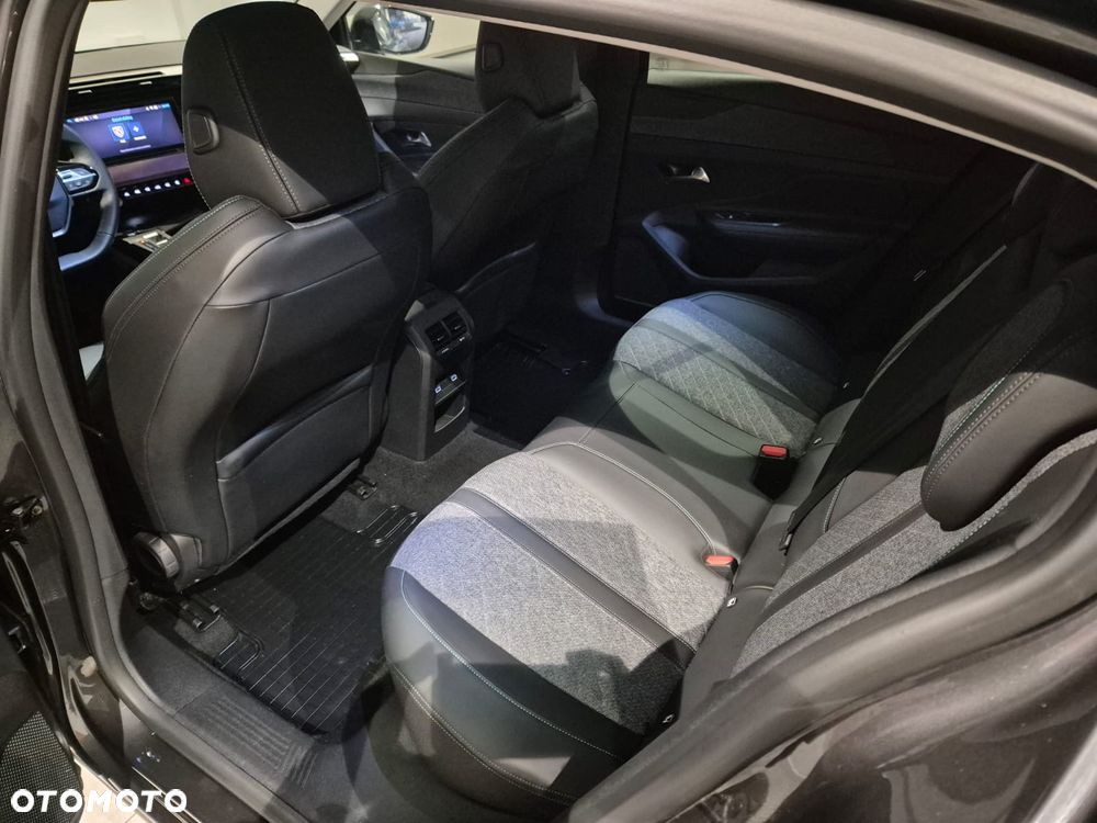 Peugeot 408 1.2 PureTech Allure S&S EAT8 - 15