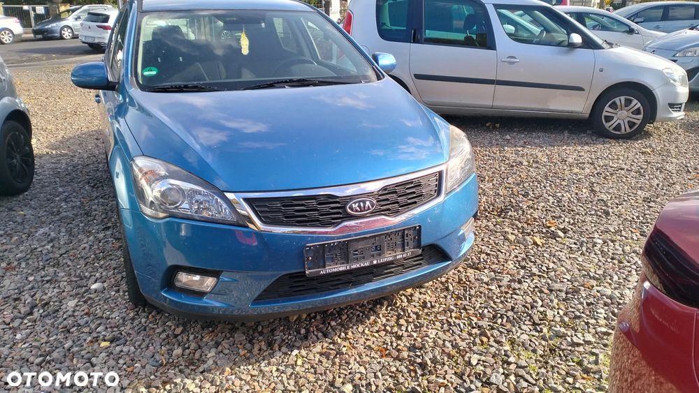 Nissan Micra 2009 photo 3