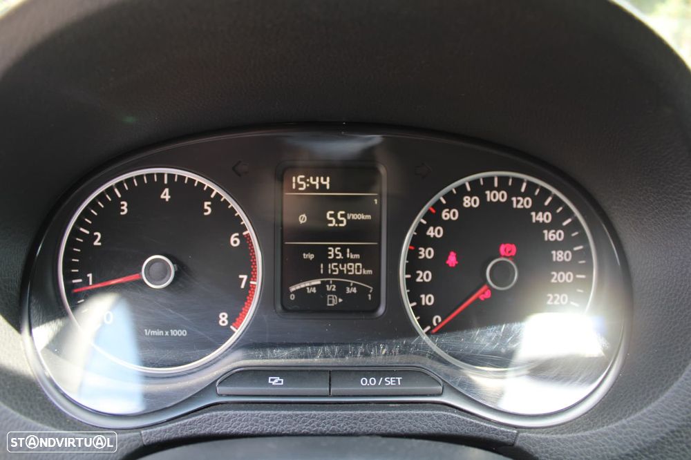 VW Polo 1.2 Match - 5