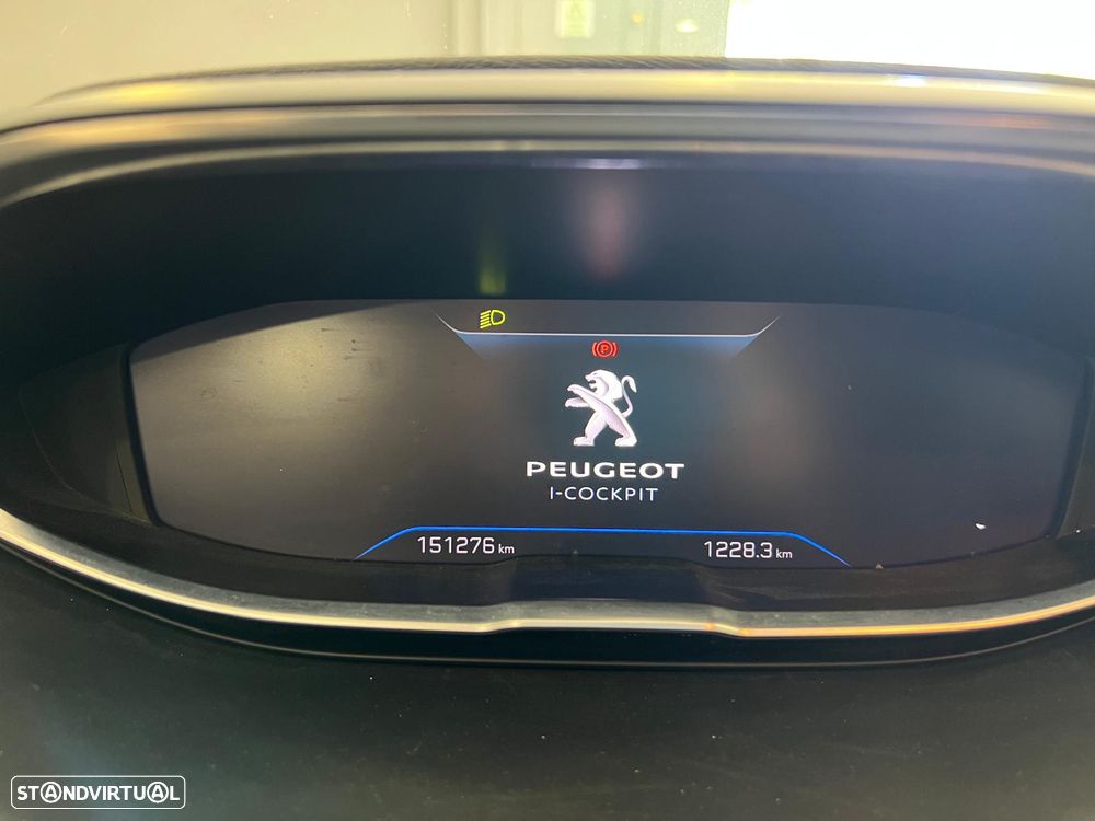 Peugeot 3008 1.5 BlueHDi Active Pack - 26